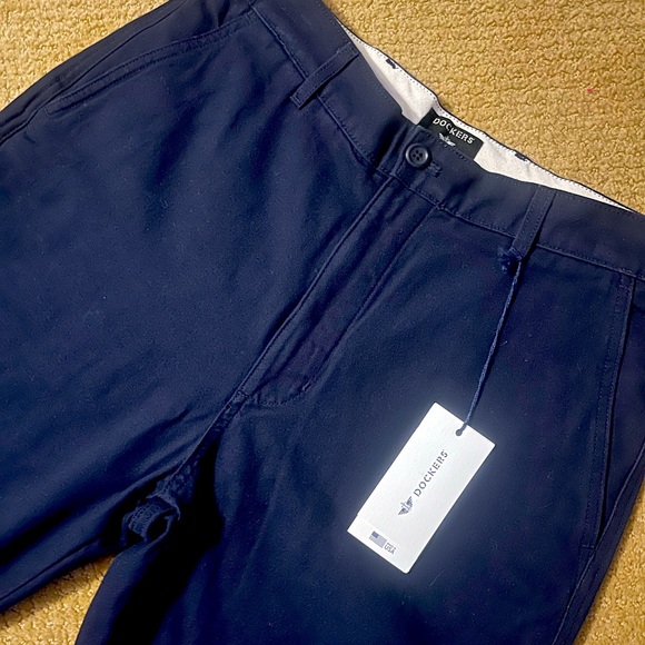 Dockers Size 32x32 Blue Wash Casual Pants